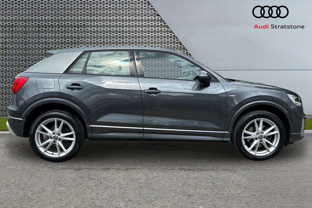 Audi Q2 1.0 Tfsi S Line 2018 Grey #4