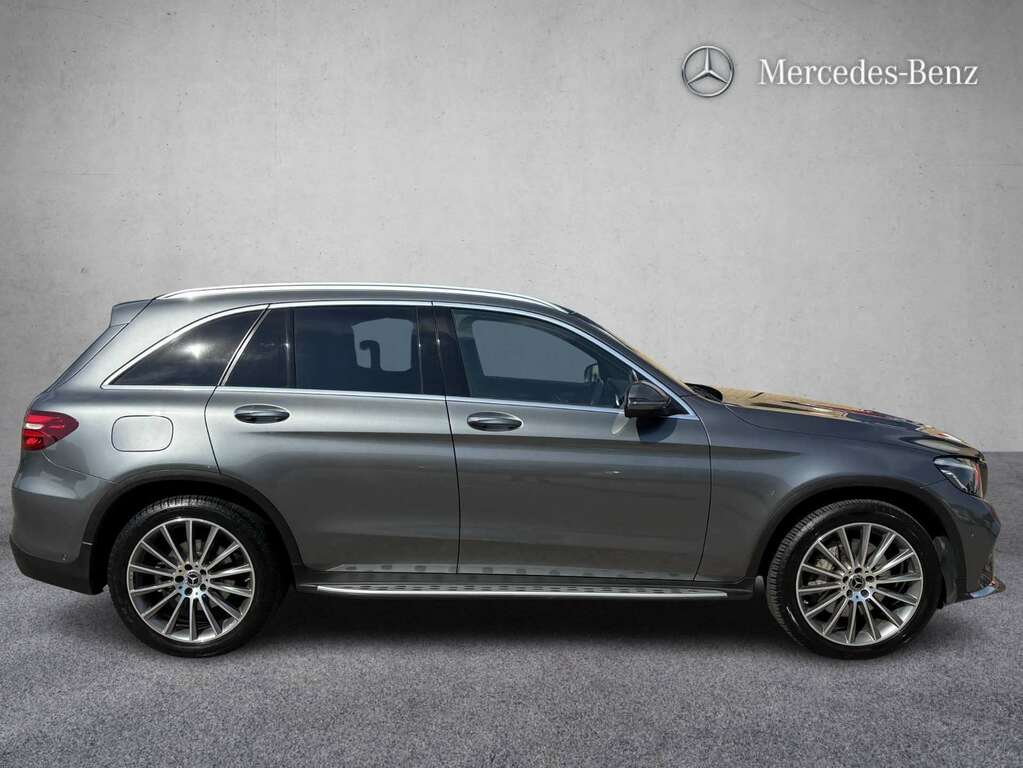 Mercedes-Benz GLC Class 220D 4Matic Amg Line Premium 9G-tronic 2018 Grey #3
