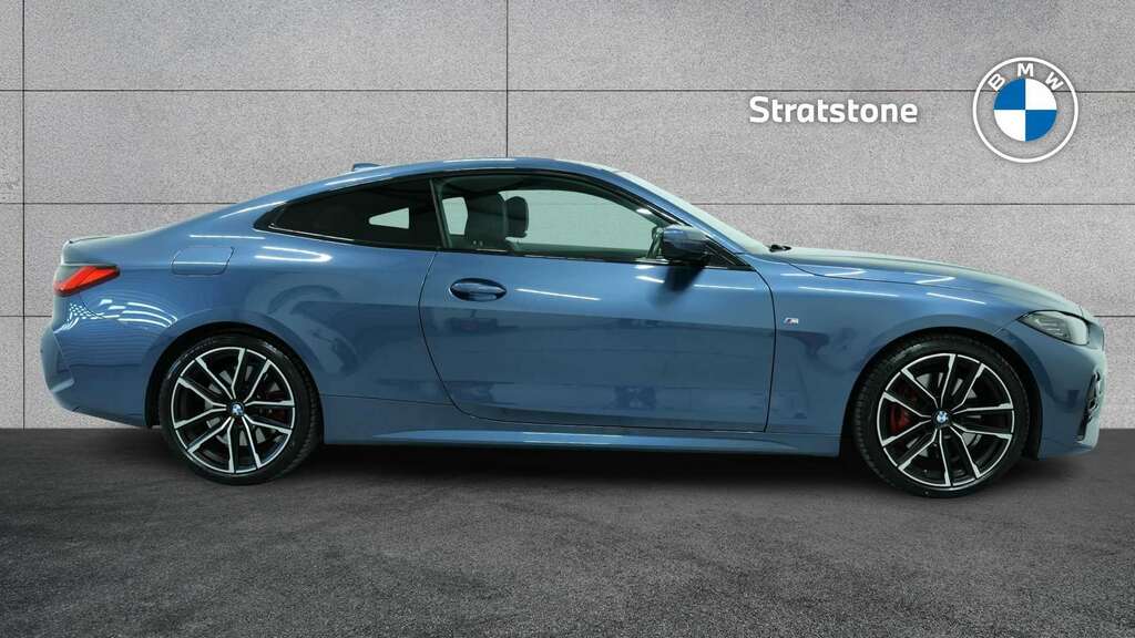 BMW 4 Series 420I M Sport Step 2022 Blue #3