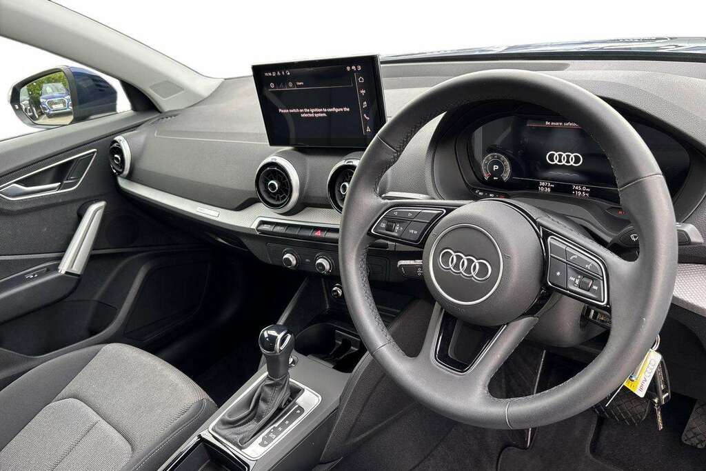 Audi Q2 35 Tfsi Sport S Tronic 2025 Blue #6