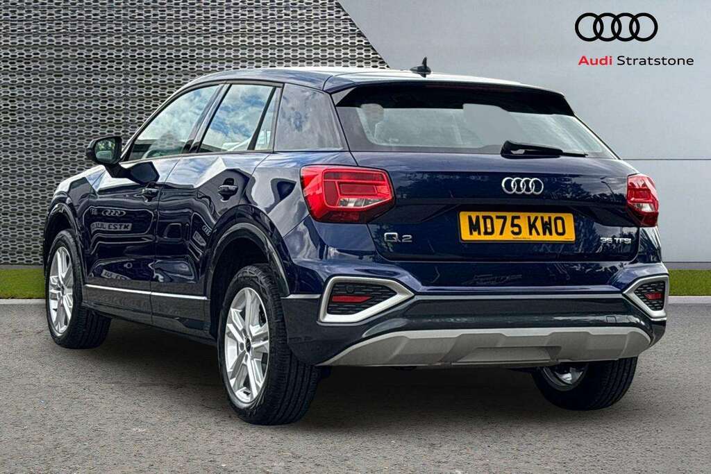 Audi Q2 35 Tfsi Sport S Tronic 2025 Blue #3