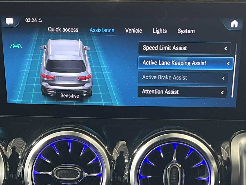 Mercedes-Benz GLB Class 220D 4M Amg Line Prem Night Ed 8G-tronic Silver #31