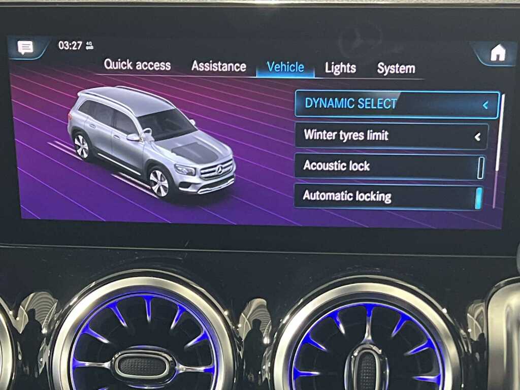 Mercedes-Benz GLB Class 220D 4M Amg Line Prem Night Ed 8G-tronic Silver #35
