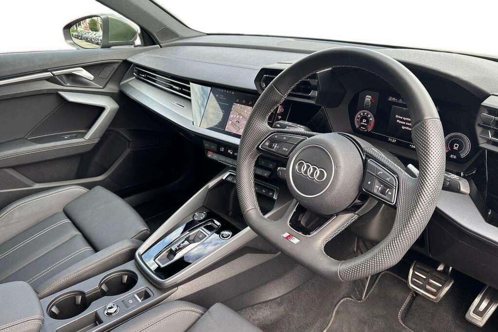Audi A3 35 Tfsi S Line S Tronic 2025 YN75XED #6