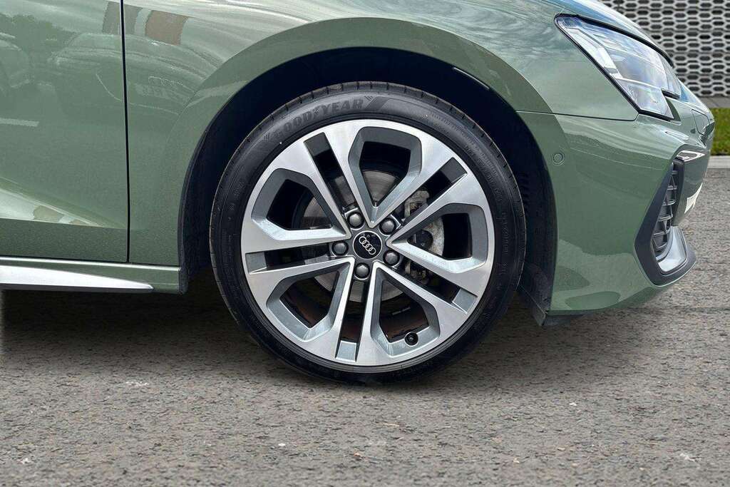 Audi A3 35 Tfsi S Line S Tronic 2025 YN75XED #5