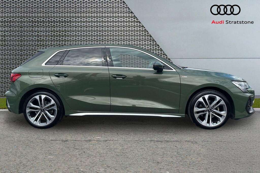 Audi A3 35 Tfsi S Line S Tronic 2025 YN75XED #4
