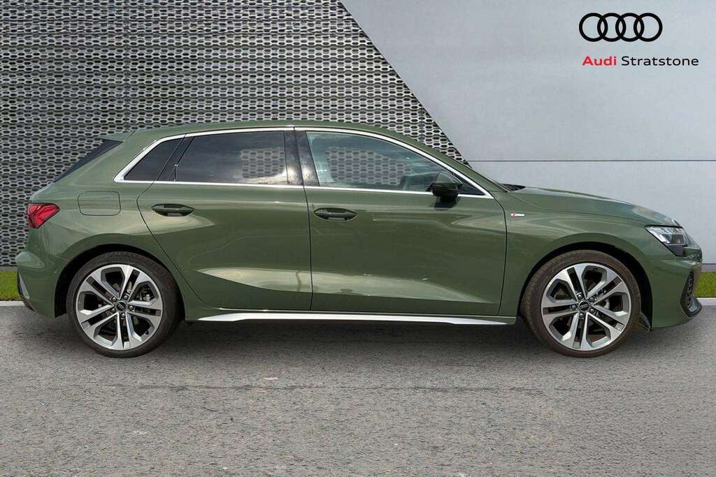 Audi A3 1.5 Tfsi 150 S Line S Tronic 2025 Green #4