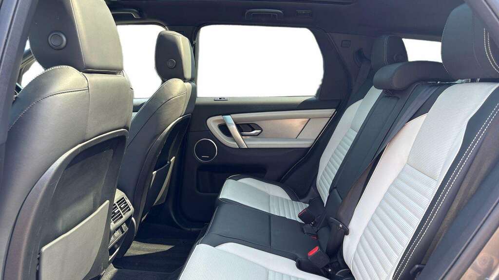 Land Rover Discovery Sport 2.0 D200 Dynamic Hse 7 Seat 2024 Silver #4