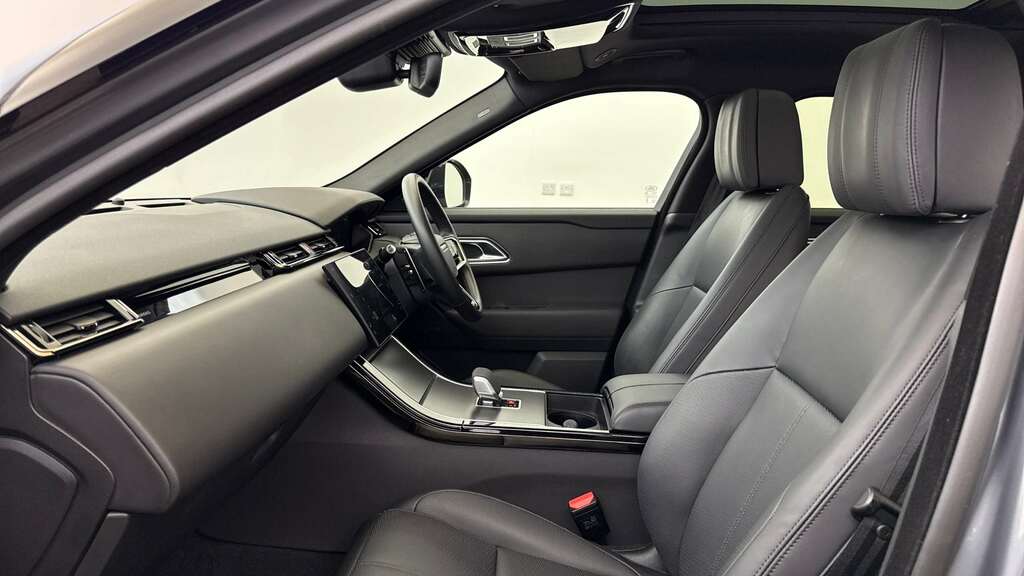Land Rover Range Rover Velar 2.0 D200 Mhev Dynamic Hse 2024 Grey #3