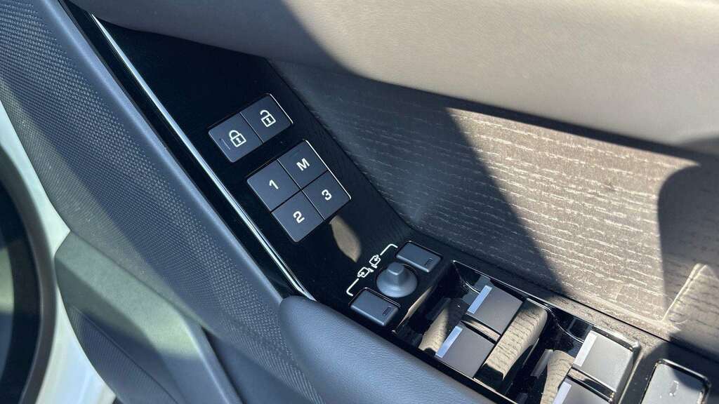 Land Rover Range Rover Velar 2.0 P400e 19.2Kwh Dynamic Se Suv Plug-i Grey #25
