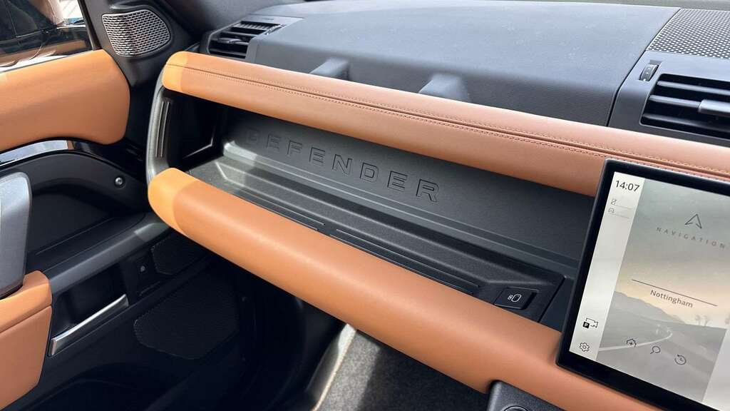 Land Rover Defender 90 3.0 D300 Mhev X-dynamic Hse Suv 4W Green #38