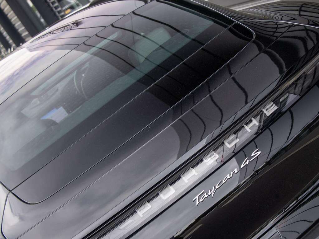 Porsche Taycan Performance Plus 93.4Kwh 4S Saloon Au #12