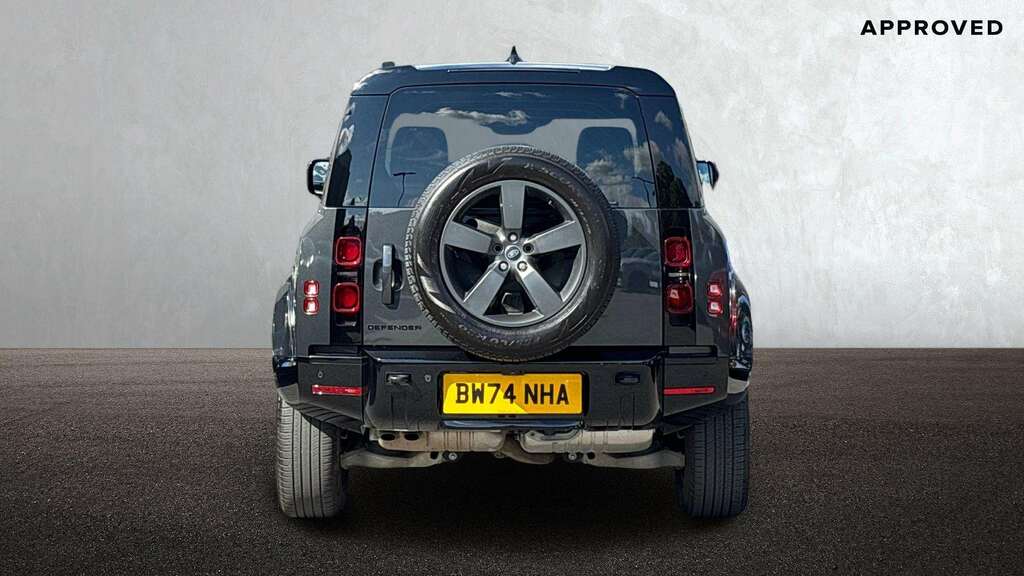 Land Rover Defender 110 3.0 D250 X-dynamic Se 110 2025 Grey #6