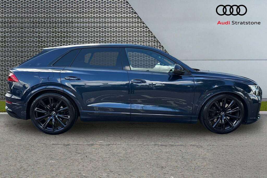 Audi Q8 55 Tfsi Quattro Launch Edition Tiptronic 2025 Blue #4