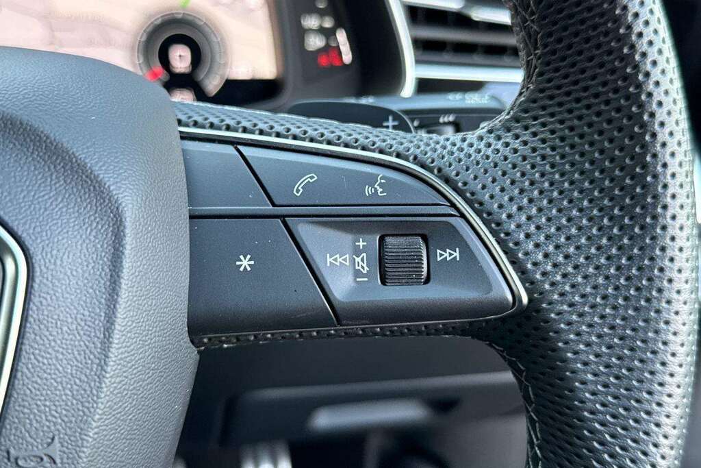 Audi Q8 Audi Q8 Suv Black Edition 50 Tdi Quattro 286 Ps Ti Grey #17
