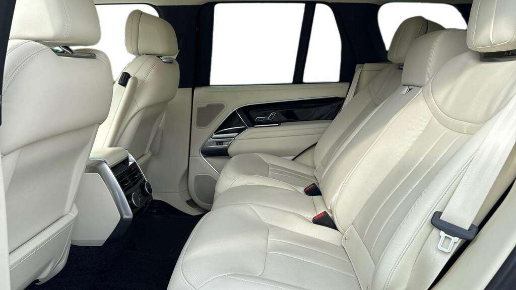 Land Rover Range Rover 3.0 P400 2023 White #4