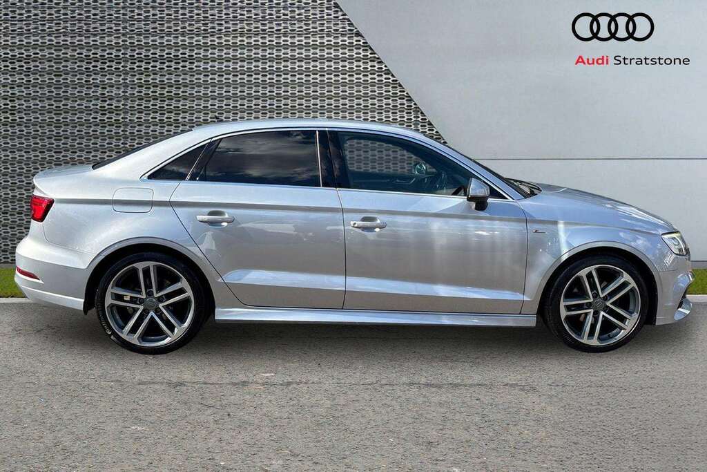 Audi A3 35 Tfsi S Line Tech Pack 2019 Silver #4