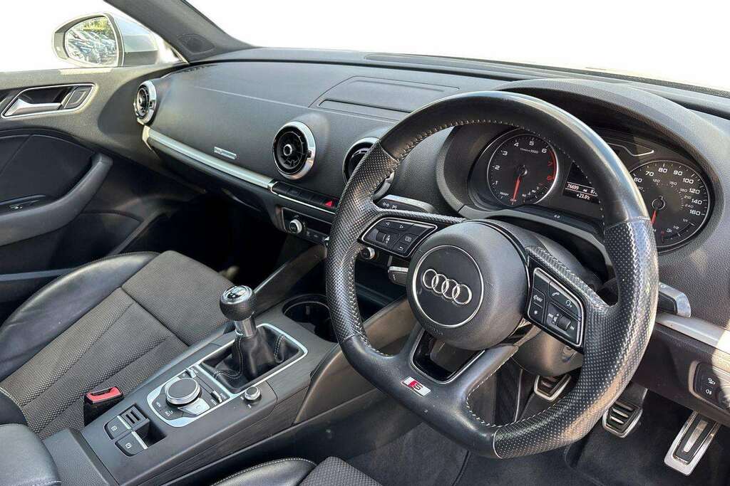 Audi A3 35 Tfsi S Line Tech Pack 2019 Silver #6