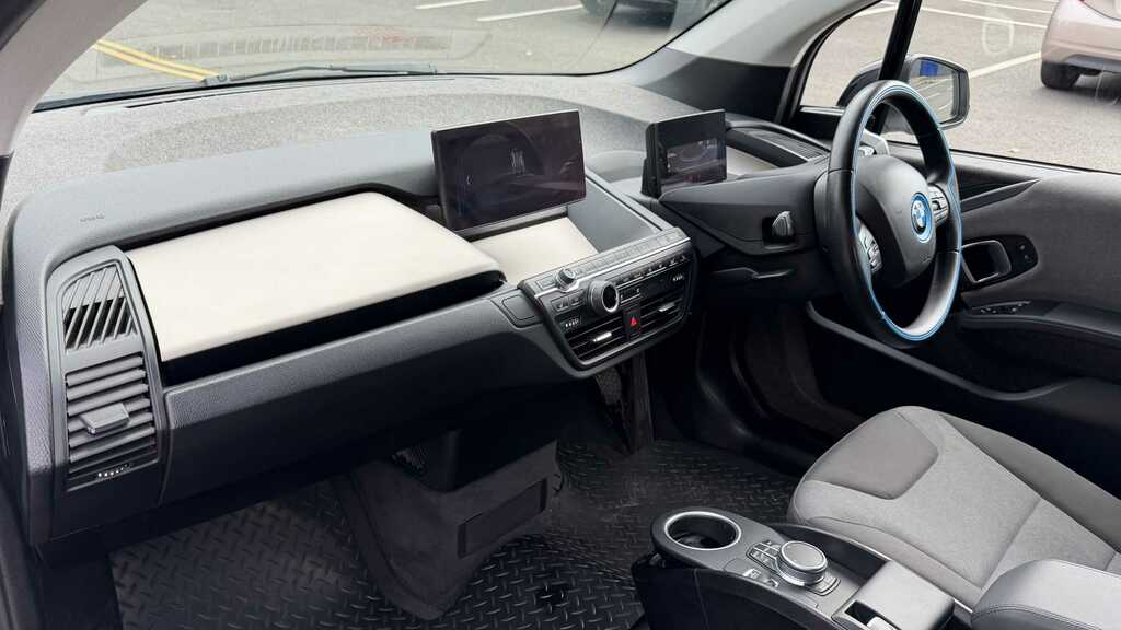 BMW i3 125Kw 42Kwh Suite Interior World Silver #9