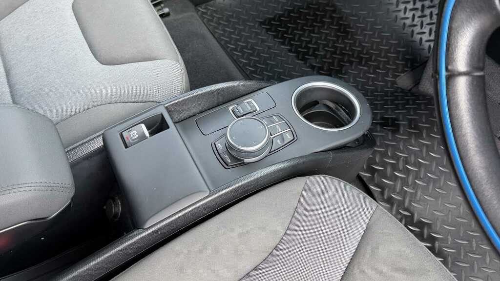 BMW i3 125Kw 42Kwh Suite Interior World Silver #30