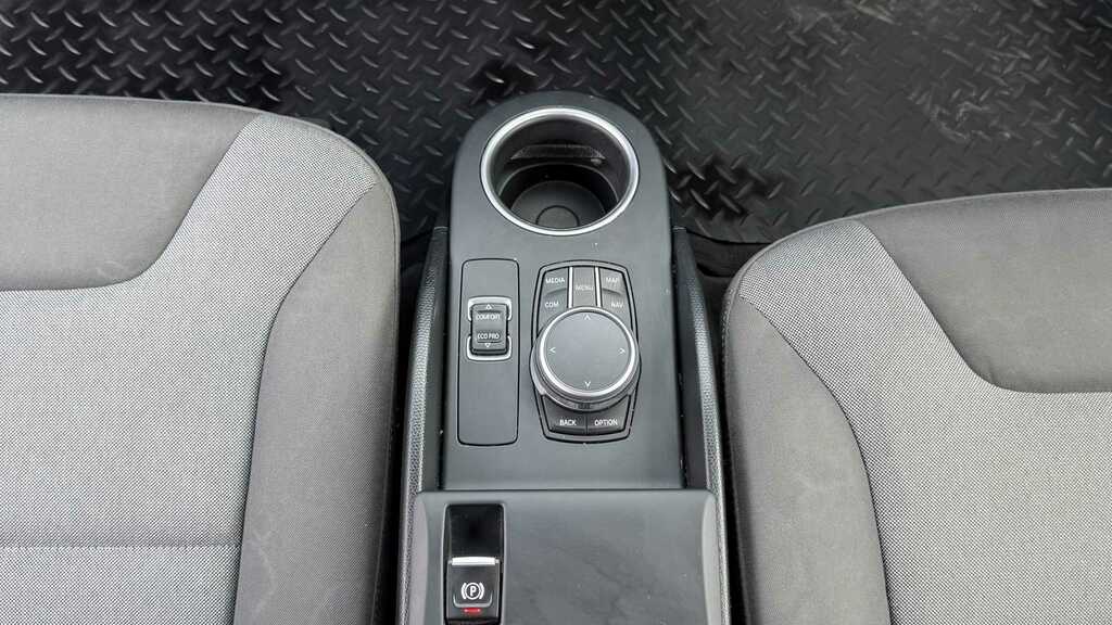 BMW i3 125Kw 42Kwh Suite Interior World Silver #28