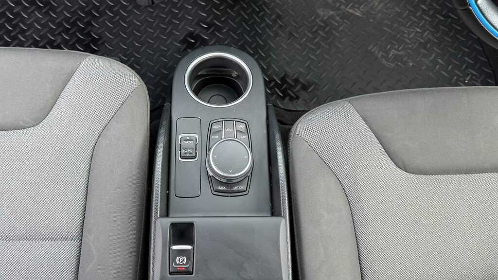 BMW i3 125Kw 42Kwh Suite Interior World Silver #15