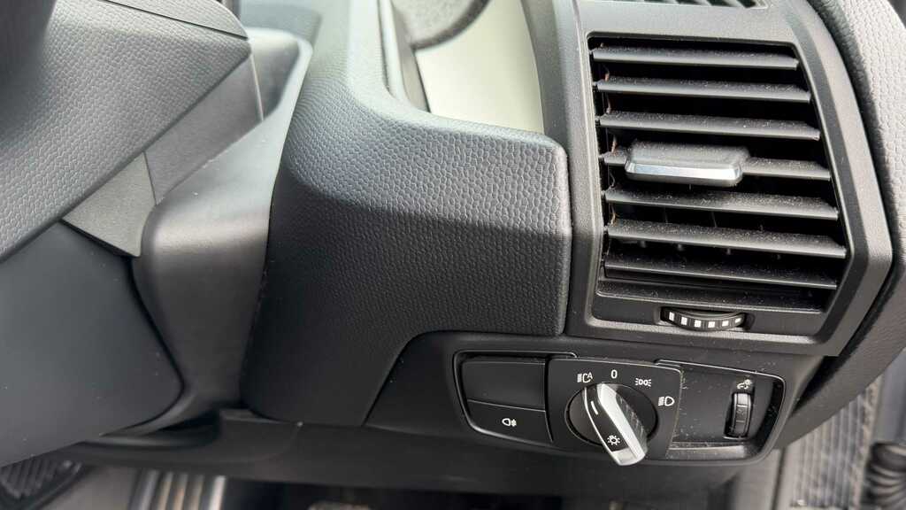 BMW i3 125Kw 42Kwh Suite Interior World Silver #31