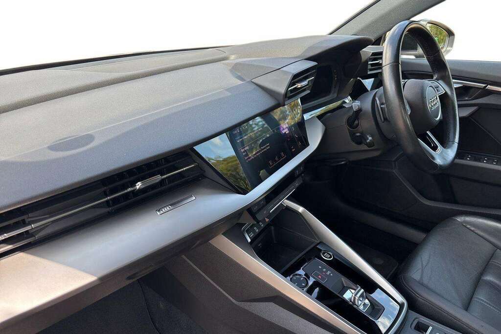 Audi A3 30 Tdi Sport S Tronic 2021 Black #2