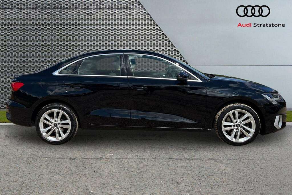 Audi A3 30 Tdi Sport S Tronic 2021 Black #4