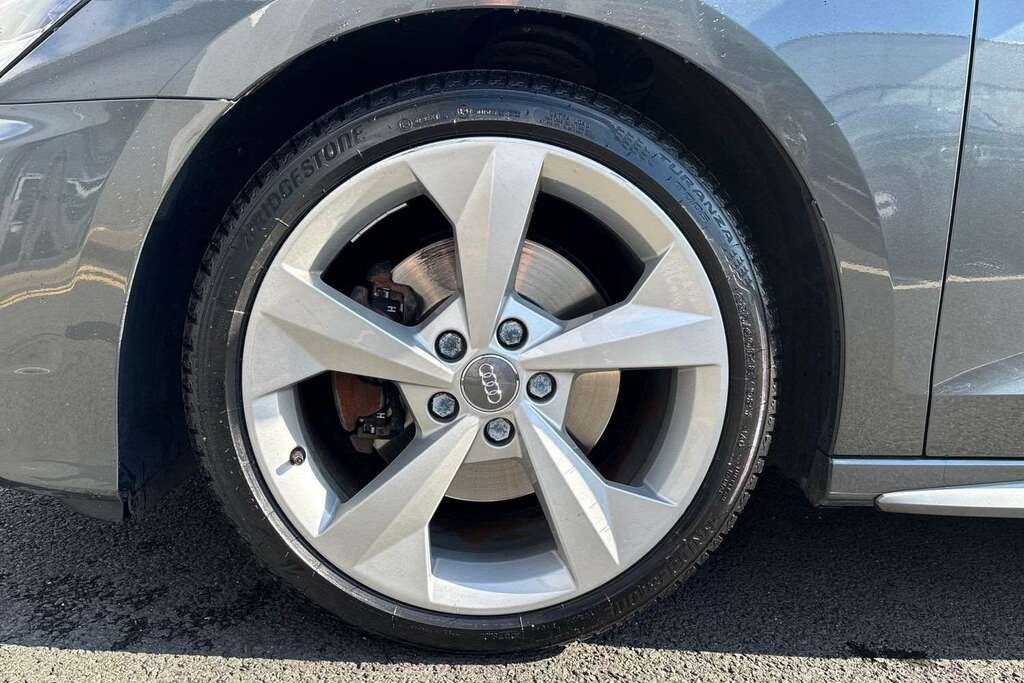 Audi A3 35 Tfsi S Line S Tronic 2020 Grey #5