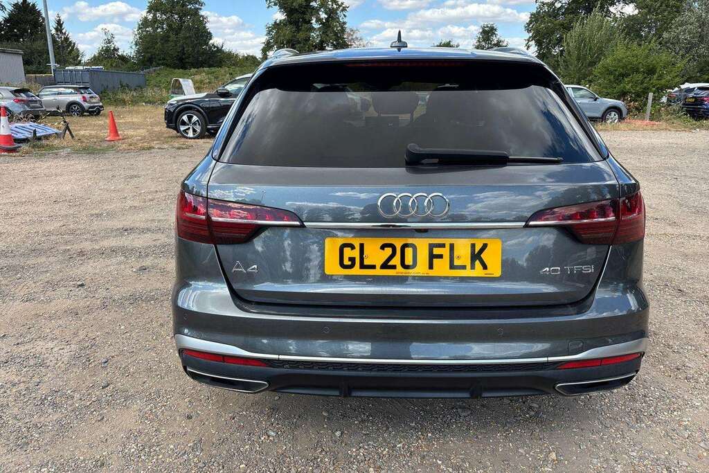 Audi A4 2.0 Tfsi 40 Black Edition Estate S Tron Black #33