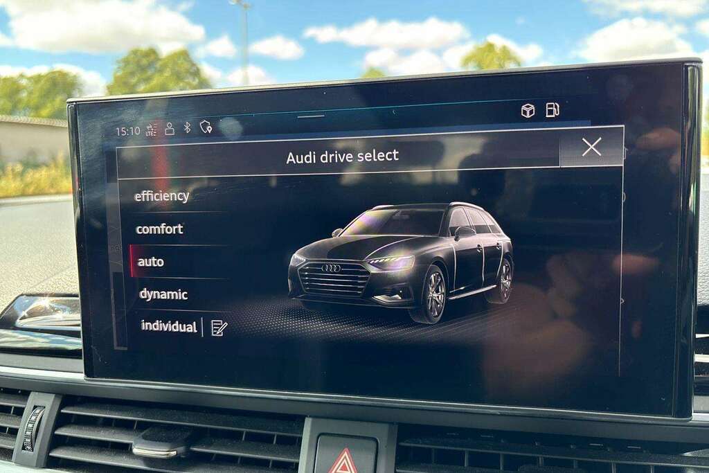 Audi A4 2.0 Tfsi 40 Black Edition Estate S Tron Black #30