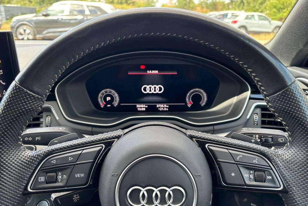 Audi A4 2.0 Tfsi 40 Black Edition Estate S Tron Black #18