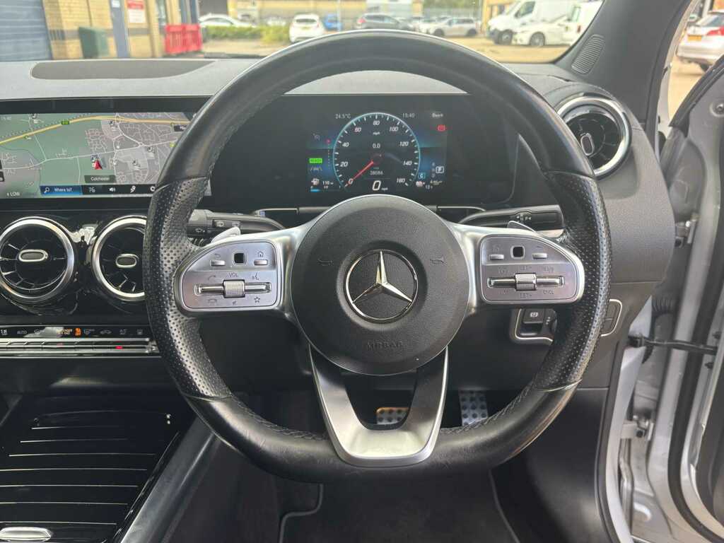 Mercedes-Benz GLA Class 250E 15.6Kwh Exclusive Editi... 2021 Red #29
