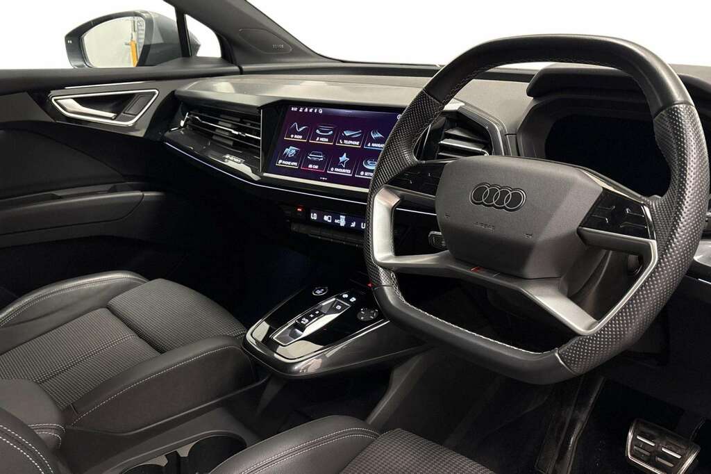 Audi Q4 E Tron 125Kw 35 55Kwh S Line Cs 2023 Grey #6