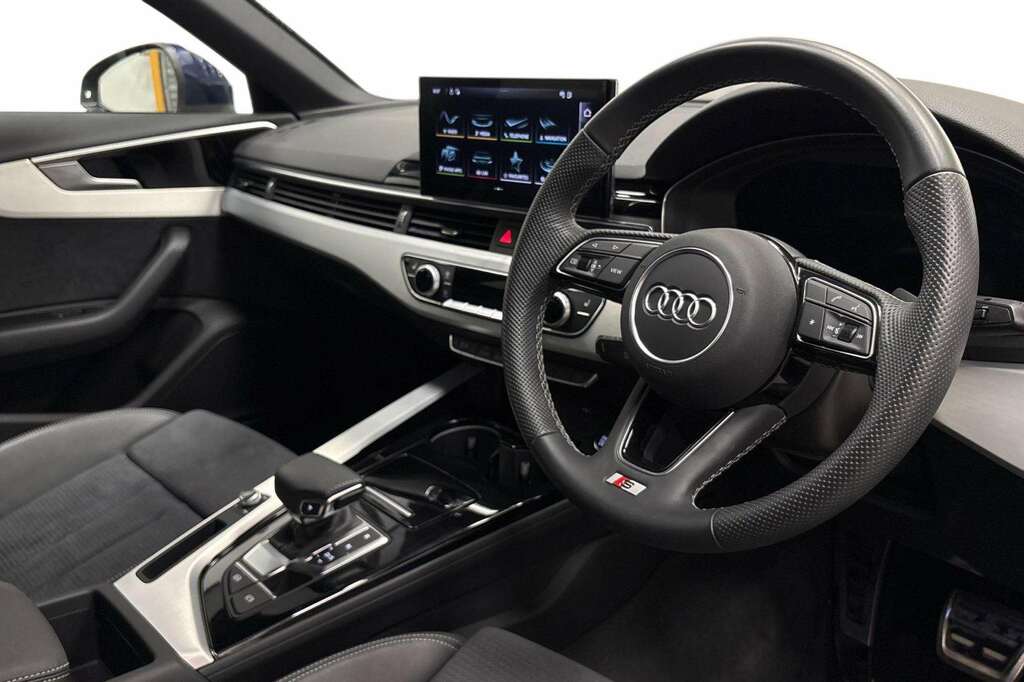 Audi A4 35 Tfsi Sport S Tronic 17 Alloy Black #24