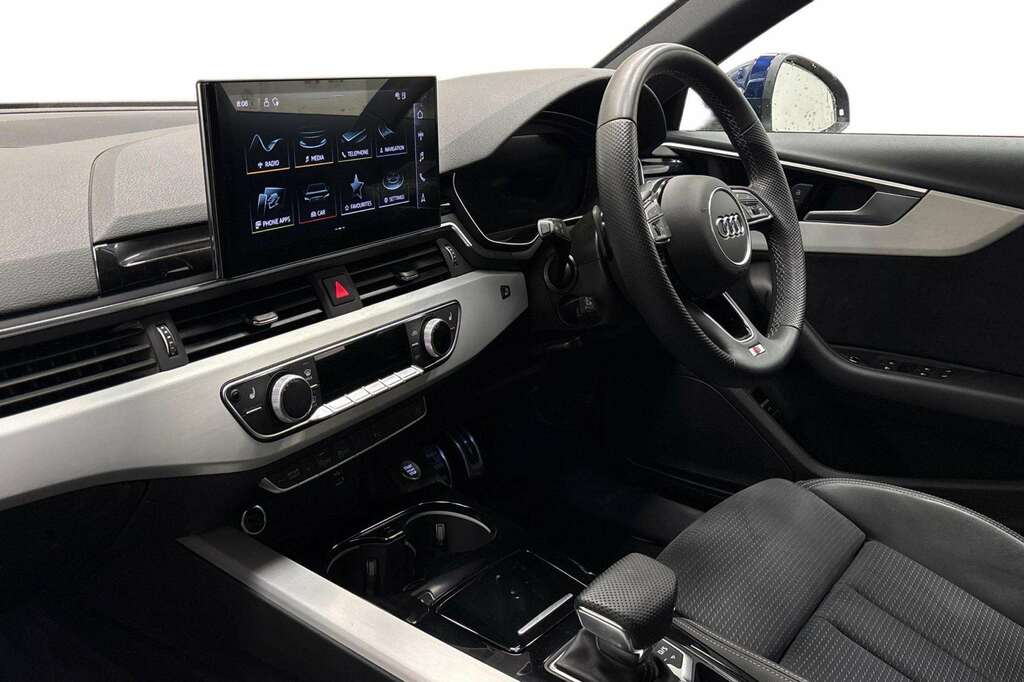 Audi A4 40 Tfsi 204 S Line S Tronic 2024 Blue #2