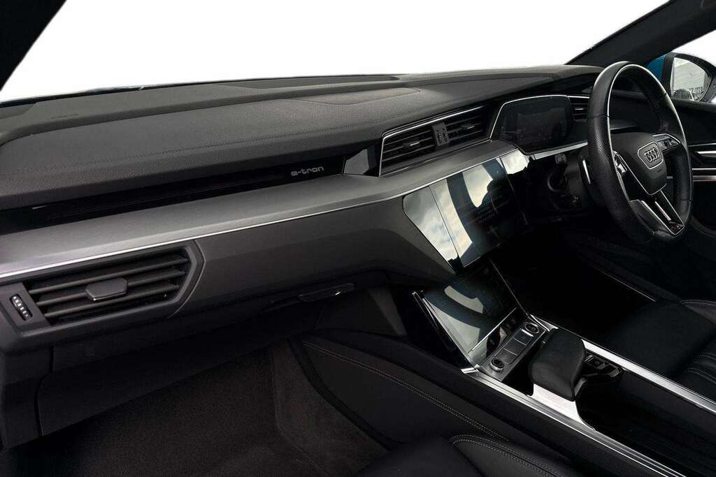 Audi E-tron 300Kw 55 Quattro 95Kwh S Line 2021 Blue #2