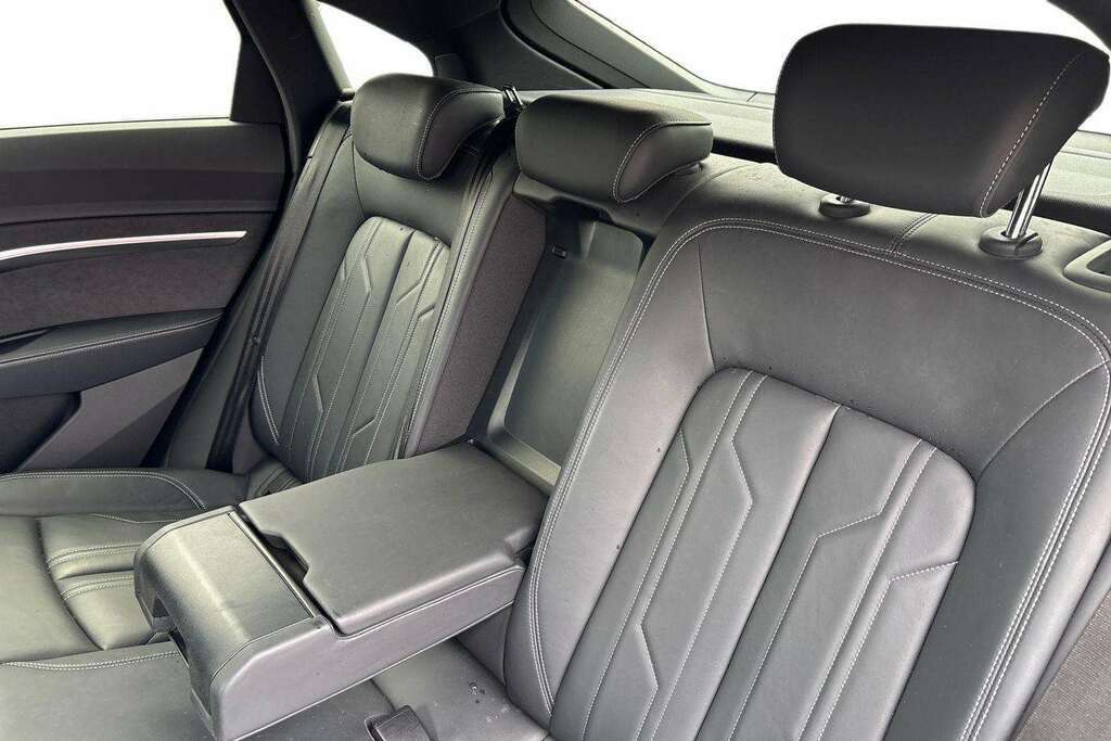 Audi E-tron 50 Sport Suv Quattro 71.2Kwh 11 Silver #22
