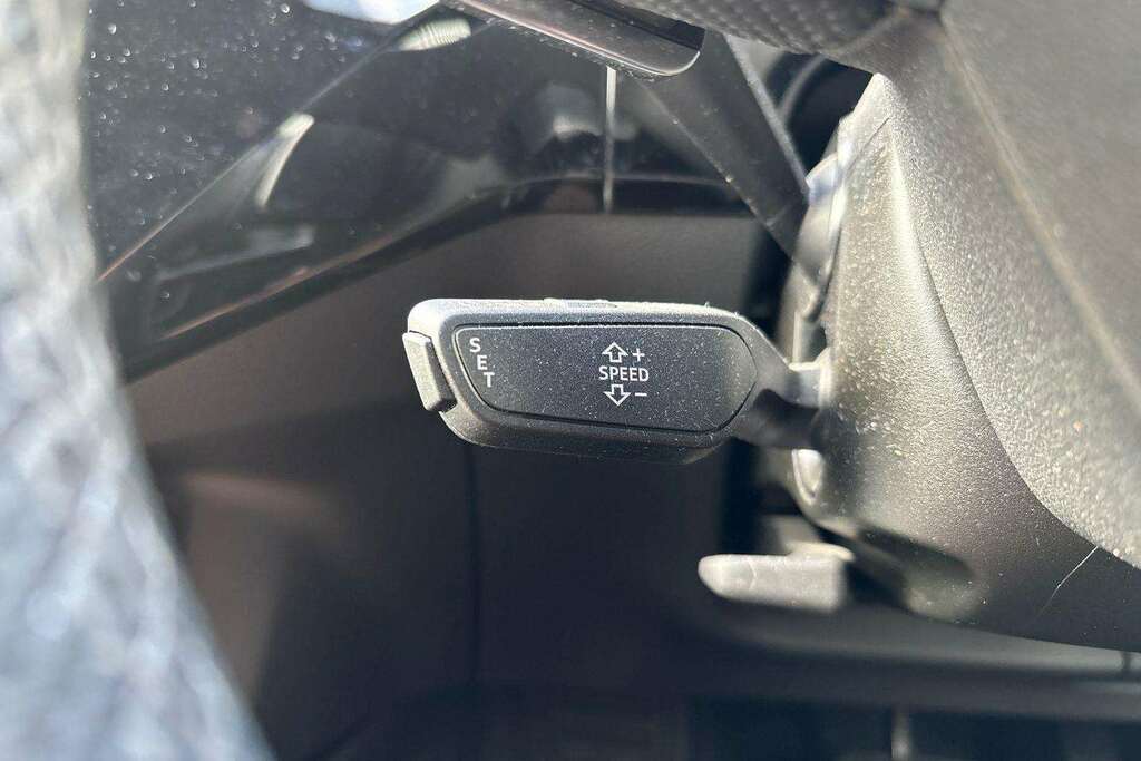 Audi E-tron 50 Sport Suv Quattro 71.2Kwh 11 Silver #32