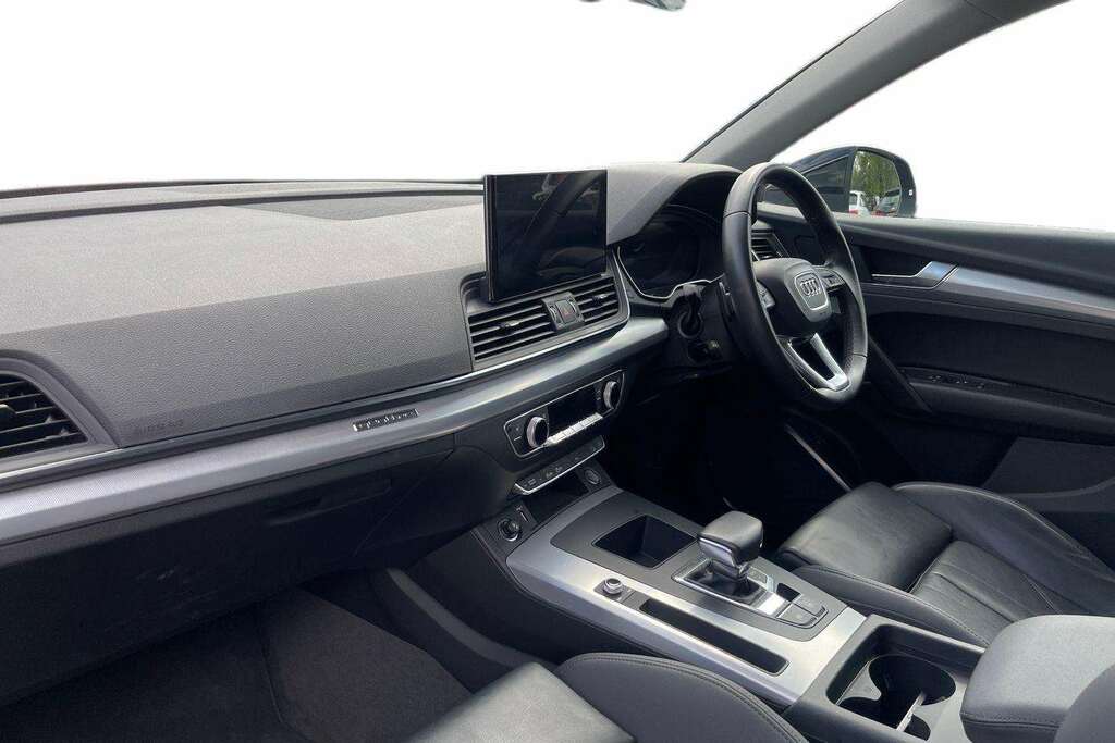 Audi Q5 45 Tfsi Quattro Sport S Tronic 2022 Black #2