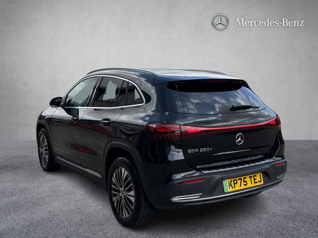 Mercedes-Benz EQA 250 140Kw Sport Executive 70.5Kwh 2025 Black #2