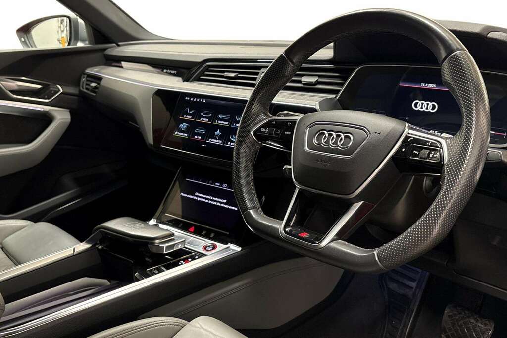 Audi E-tron Sport Suv Quattro 71.2Kwh 313 P Black #27