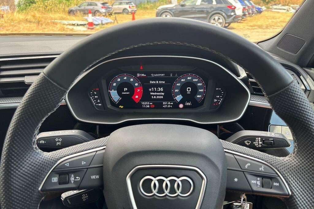 Audi Q3 2.0 Tdi 35 S Line Sportback S Tronic Eu KR74BZK White #18