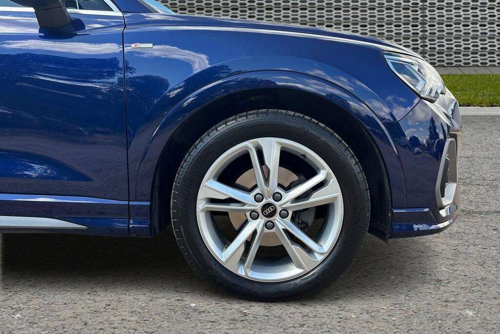 Audi Q3 2.0 Tdi 35 S Line Sportback S Tronic Eu KR74BZK White #5