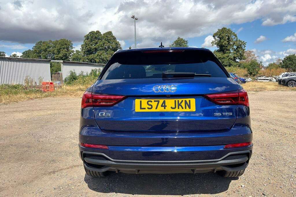 Audi Q3 2.0 Tdi 35 S Line Sportback S Tronic Eu KR74BZK White #33