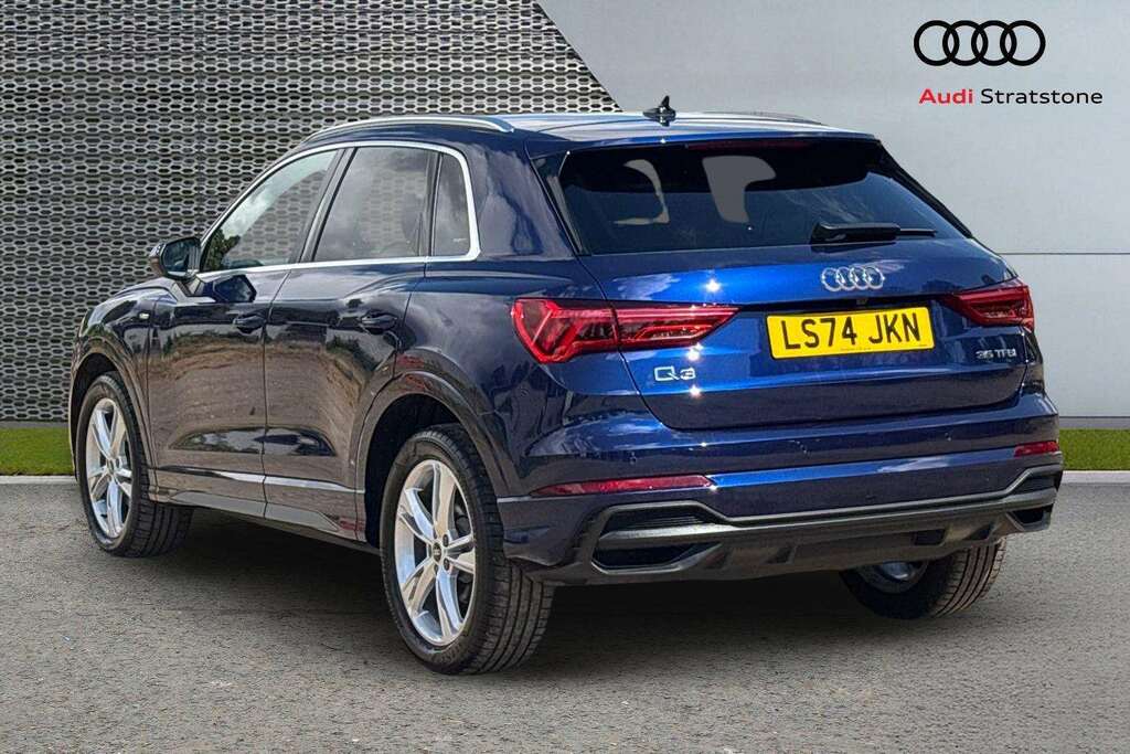 Audi Q3 2.0 Tdi 35 S Line Sportback S Tronic Eu KR74BZK White #3