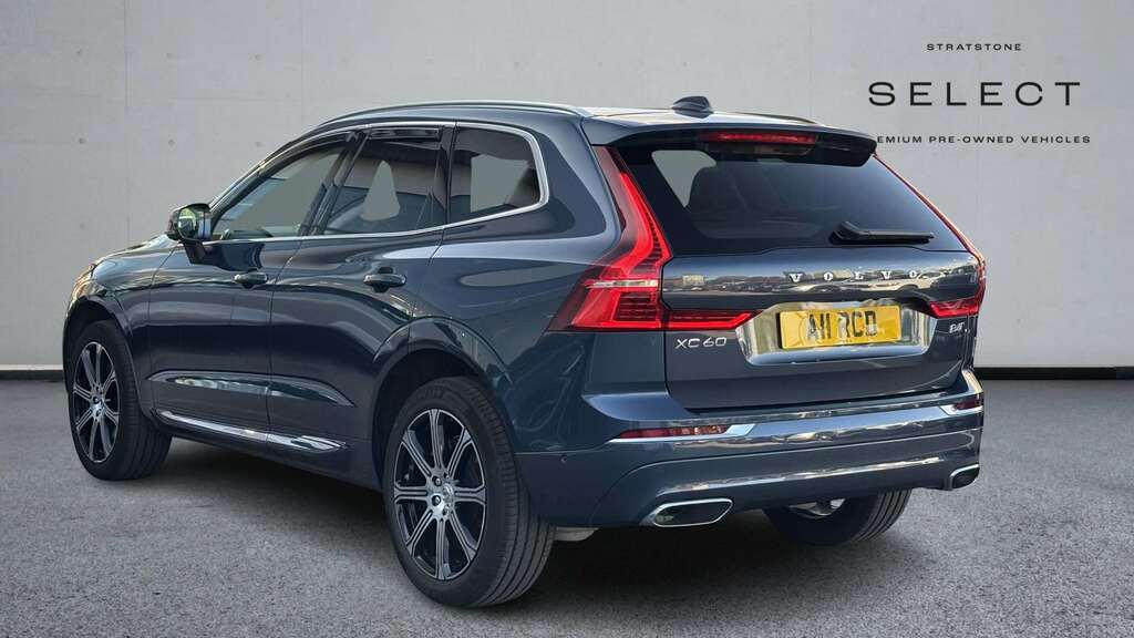 Volvo XC60 2.0 B4d Inscription Pro Awd Geartronic 2021 Blue #4