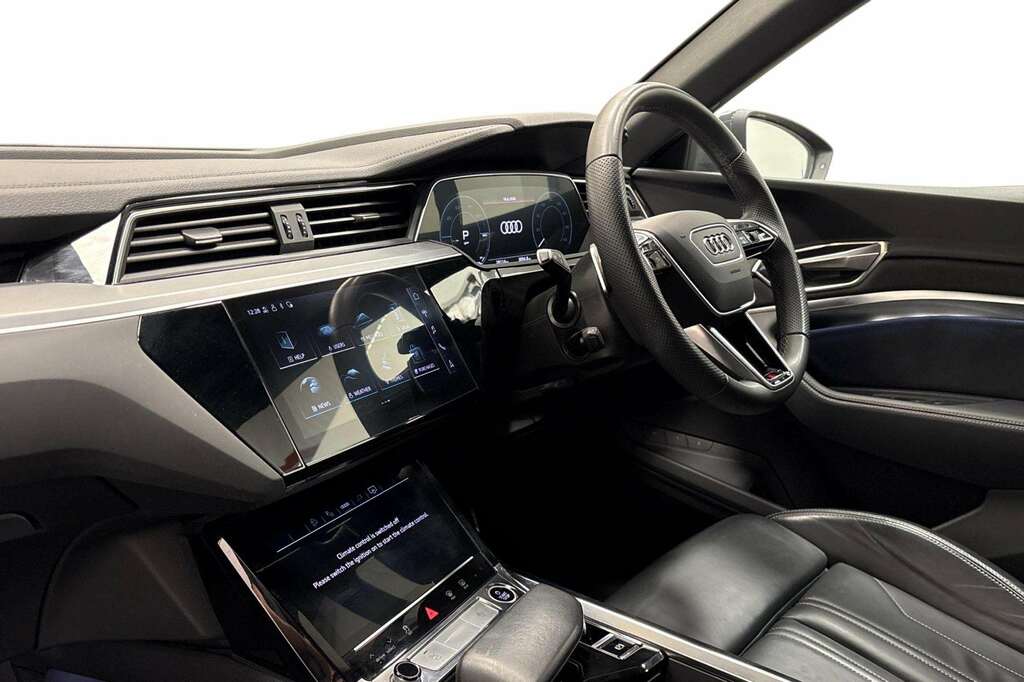Audi Q8 e tron 300Kw 55 Quattro 114Kwh S Line 2023 Grey #2