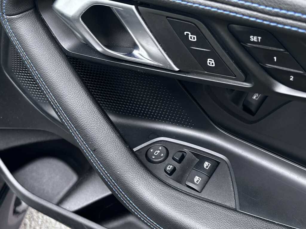 BMW 2 Series 218I 136 M Sport Dct Black #27